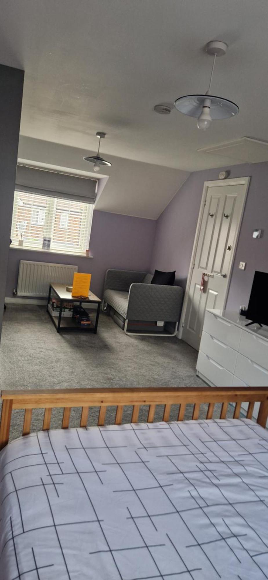 Double B&B Room In Southwater With Private Bathroom And Parking Oda fotoğraf